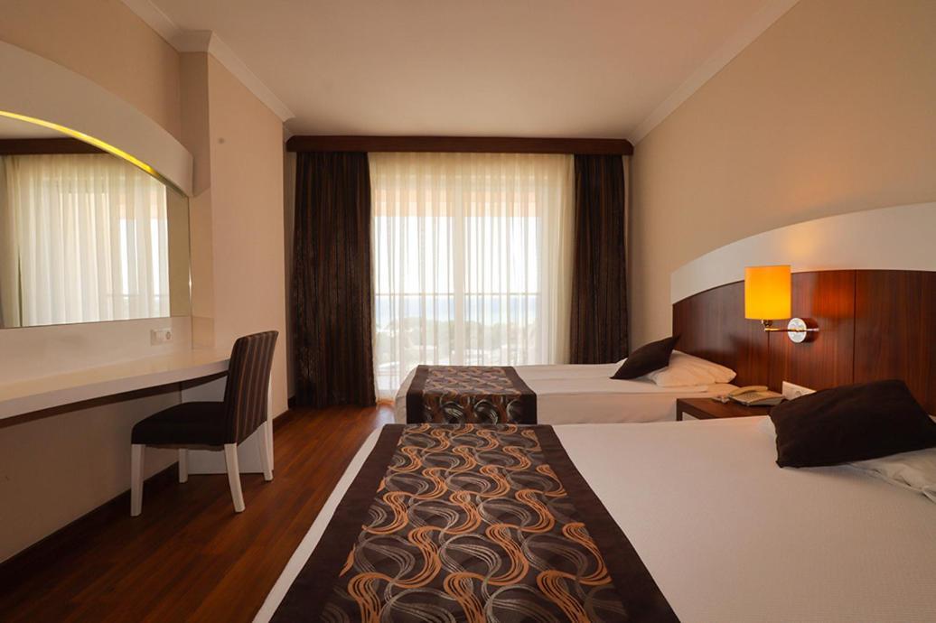 Throne Beach Resort & Spa Manavgat Exterior photo